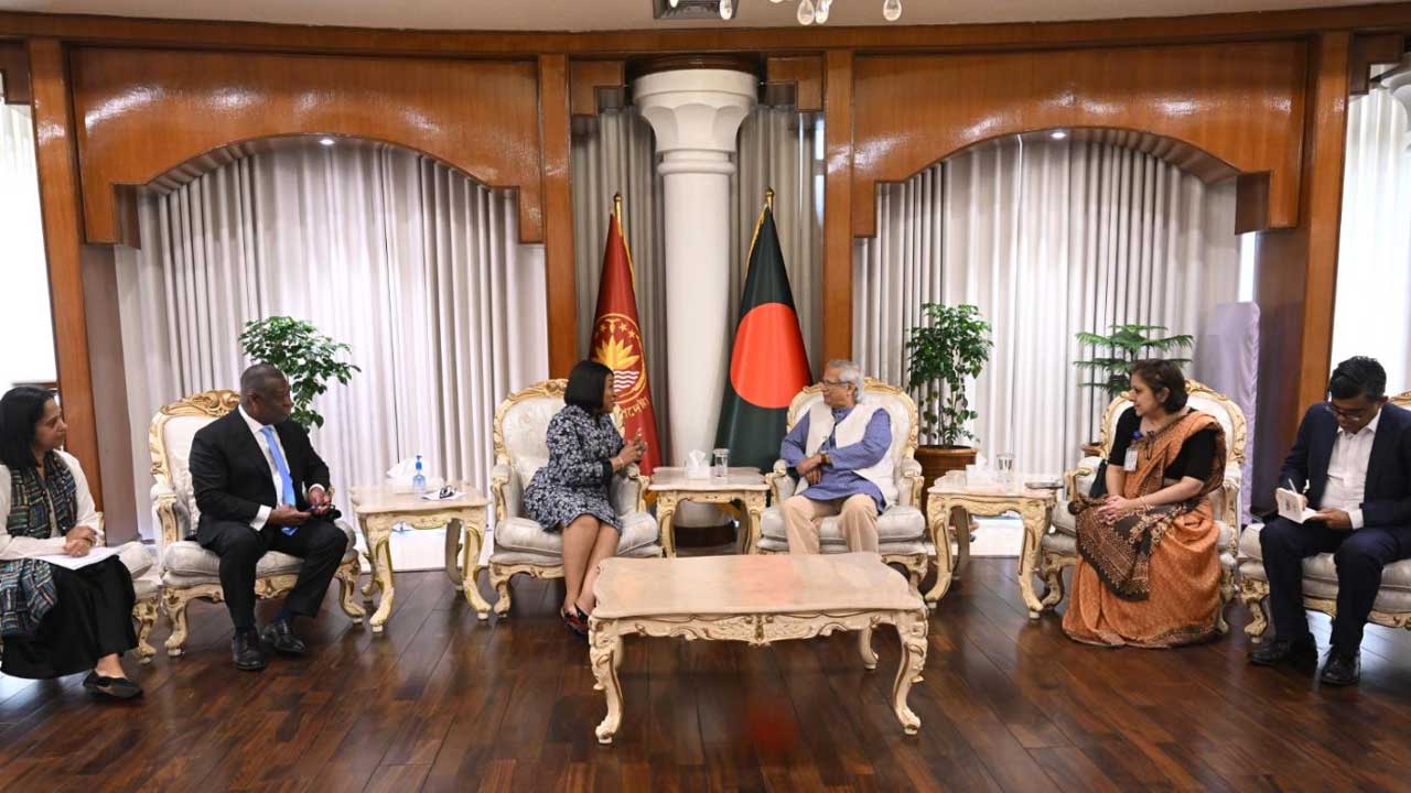 সফল নির্বাচন আয়োজনে কমনওয়েলথের সমর্থন প্রত্যাশা প্রধান উপদেষ্টার